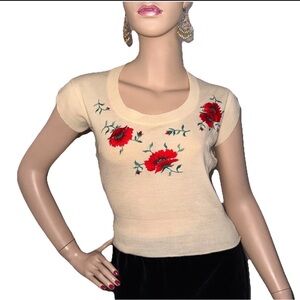 Chic Cream Wool Top Italy Red Floral Embroidery 36 S